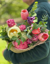 Load image into Gallery viewer, 2026 TWELVE WEEKS OF FLOWERS PICK UP ONLY (At our farm or in Kinderhook)